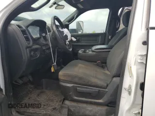 2021 Ram 2500 Tradesman with VIN 3C6UR5HJ5MG585149, listed as a Copart auction lot 84829774 with 114,586 mi miles and Salvage title. Bid and sale history available at DreamBid. Image 7.