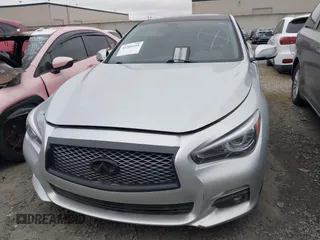 2017 Infiniti Q50 3.0t Premium with VIN JN1EV7APXHM741839, listed as a IAAI auction lot 41260299 with 107,644 mi miles. Bid and sale history available at carsss.com. Image 12.