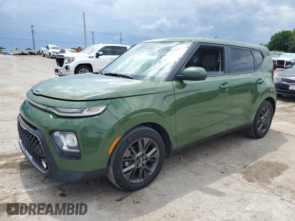 2020 Kia Soul EX with VIN KNDJ33AU8L7044323, listed as a Copart auction lot 55261965 with 62,403 mi miles and Clean Title. Bid and sale history available at carsss.com. Image 1.
