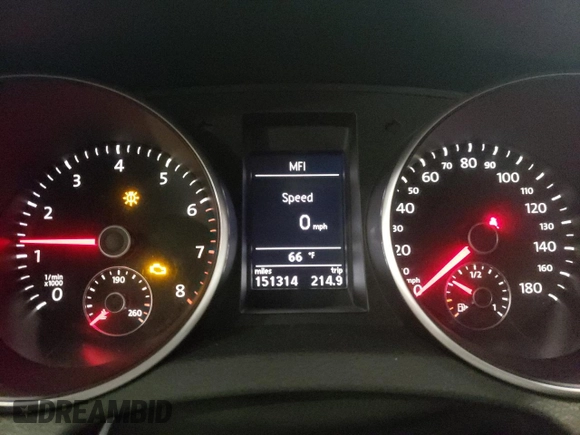 2010 Volkswagen GTI с VIN WVWED7AJ6AW144984, выставлен на аукционе Copart как лот 68801484 с пробегом 151 314 миль миль и Списание • Salvage title. История ставок и продаж доступна на DreamBid. Изображение 9.