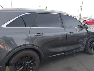 2020 Kia Sorento EX V6 with VIN 5XYPH4A55LG665371, listed as a IAAI auction lot 41719572 with 87,759 mi miles. Bid and sale history available at carsss.com. Image 13.
