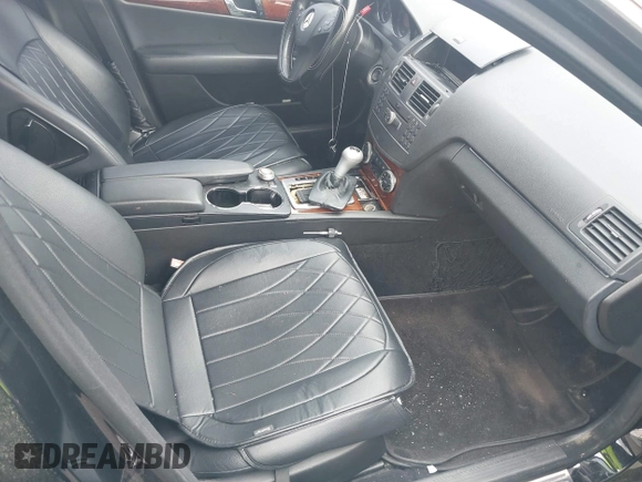 2011 Mercedes-Benz C 300 Sport с VIN WDDGF5EB2BA460963, выставлен на аукционе IAAI как лот 42511005 с пробегом 157 797 миль миль и . История ставок и продаж доступна на DreamBid. Изображение 5.
