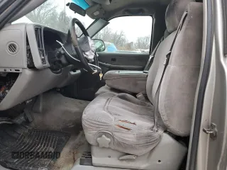 2000 Chevrolet Silverado 1500 LS with VIN 2GCEC19V4Y1199278, listed as a Copart auction lot 86359814 with 0 mi miles and Salvage Title. Bid and sale history available at carsss.com. Image 7.