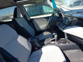 2016 Toyota RAV4 XLE with VIN JTMWFREV3GJ098415, listed as a IAAI auction lot 41866800 with 97,440 mi miles. Bid and sale history available at carsss.com. Image 5.