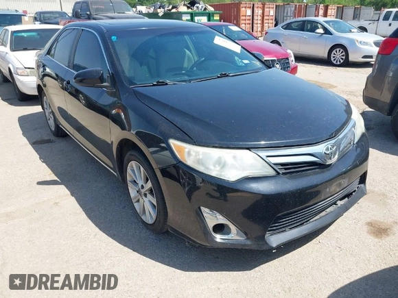 2014 Toyota Camry L with VIN 4T4BF1FK3ER413537, listed as a IAAI auction lot 42015577 with 181,592 mi miles. Bid and sale history available at carsss.com. Image 1.