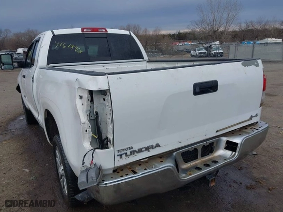 2012 Toyota Tundra 4WD Truck with VIN 5TFUM5F16CX036743, listed as a IAAI auction lot 41618964 with 134,413 mi miles. Bid and sale history available at carsss.com. Image 17.