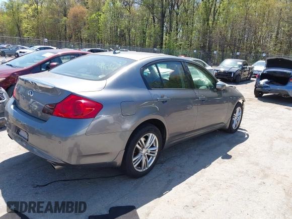 2013 Infiniti G37 x with VIN JN1CV6AR2DM358474, listed as a IAAI auction lot 42052200 with 87,273 mi miles. Bid and sale history available at carsss.com. Image 4.