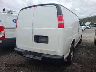 2017 Chevrolet Express Cargo Van with VIN 1GCWGAFF4H1325991, listed as a IAAI auction lot 42001196 with 258,470 mi miles. Bid and sale history available at carsss.com. Image 1.