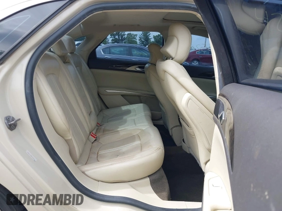 2015 Lincoln MKZ Hybrid with VIN 3LN6L2LU4FR603033, listed as a IAAI auction lot 42445520 with 258,998 mi miles and . Bid and sale history available at DreamBid. Image 8.