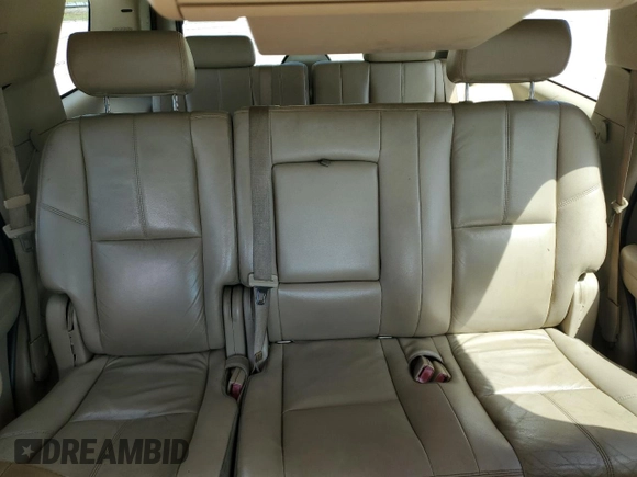 2008 GMC Yukon SLT w/4SB with VIN 1GKFC13J38R190951, listed as a Copart auction lot 51834675 with 318,558 mi miles and Clean Title. Bid and sale history available at carsss.com. Image 10.