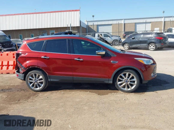2016 Ford Escape SE z VIN 1FMCU0G79GUB36498, wystawiony jako IAAI lot #42216144 z przebiegiem 179 230 mil mil oraz . Historia ofert i sprzedaży dostępna na DreamBid. Obrazek 14.