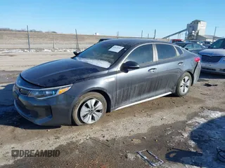 2017 Kia Optima z VIN KNAGT4LE0H5010561, wystawiony jako IAAI lot #41623263 z przebiegiem 80 442 mil mil oraz . Historia ofert i sprzedaży dostępna na DreamBid. Obrazek 17.