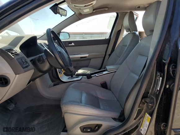 2010 Volvo V50 with VIN YV1382MWXA2555103, listed as a Copart auction lot 71846494 with 134,641 mi miles and Clean Title. Bid and sale history available at carsss.com. Image 7.
