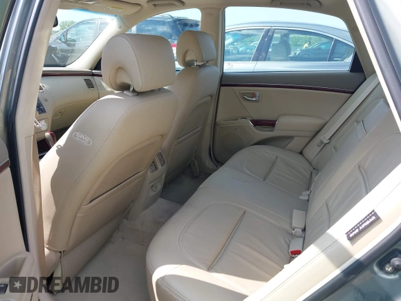 2008 Hyundai Azera Limited with VIN KMHFC46FX8A263425, listed as a IAAI auction lot 42254129 with 58,480 mi miles and . Bid and sale history available at DreamBid. Image 8.