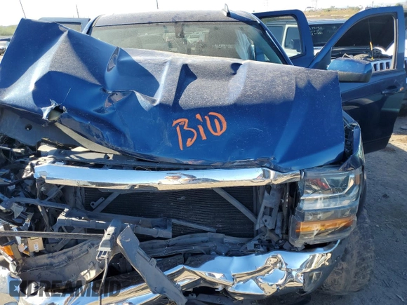 2017 Chevrolet Silverado 1500 LT with VIN 1GCRCREH3HZ340929, listed as a Copart auction lot 75834794 with 112,525 mi miles and Salvage Title. Bid and sale history available at DreamBid. Image 12.