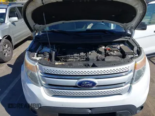 2014 Ford Explorer with VIN 1FM5K8B85EGB25183, listed as a IAAI auction lot 40564997 with 260,522 mi miles and . Bid and sale history available at carsss.com. Image 10.
