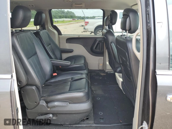 2015 Chrysler Town & Country Touring L z VIN 2C4RC1CG9FR522217, wystawiony jako Copart lot #58411175 z przebiegiem 218 149 mil mil oraz Szkoda całkowita • Salvage title. Historia ofert i sprzedaży dostępna na DreamBid. Obrazek 11.