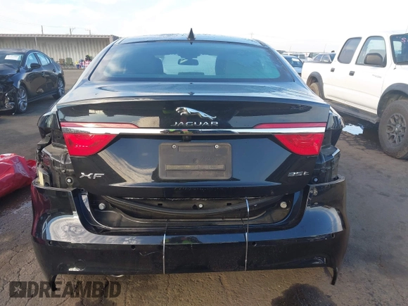 2018 Jaguar XF with VIN SAJBE4EV4JCY56439, listed as a IAAI auction lot 41390873 with 59,599 mi miles and . Bid and sale history available at DreamBid. Image 17.