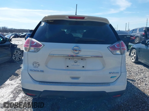 2014 Nissan Rogue SV with VIN 5N1AT2MV2EC767234, listed as a IAAI auction lot 41643753 with 182,355 mi miles. Bid and sale history available at carsss.com. Image 16.