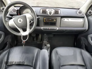 2013 Smart fortwo Passion z VIN WMEEK3BA2DK625180, wystawiony jako Copart lot #84905324 z przebiegiem 53 126 mil mil oraz Szkoda całkowita • Salvage title. Historia ofert i sprzedaży dostępna na DreamBid. Obrazek 8.