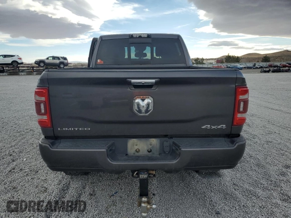2020 Ram 2500 Limited z VIN 3C6UR5SL2LG283018, wystawiony jako Copart lot #81413464 z przebiegiem 109 774 mil mil oraz Szkoda całkowita • Salvage title. Historia ofert i sprzedaży dostępna na DreamBid. Obrazek 6.