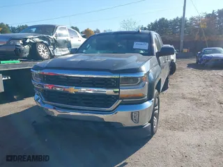 2017 Chevrolet Silverado 1500 LT with VIN 1GCVKREC8HZ203054, listed as a IAAI auction lot 40660421 with 93,790 mi miles. Bid and sale history available at carsss.com. Image 19.