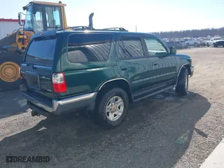 2001 Toyota 4Runner SR5 with VIN JT3HN86R010358245, listed as a IAAI auction lot 41770695 with 90,853 mi miles. Bid and sale history available at carsss.com. Image 4.