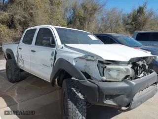 2013 Toyota Tacoma PreRunner with VIN 5TFJU4GN2DX044600, listed as a IAAI auction lot 41808602 with 191,243 mi miles. Bid and sale history available at carsss.com. Image 12.