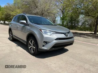 2018 Toyota RAV4 XLE with VIN 2T3WFREV8JW496356, listed as a Copart auction lot 51367765 with 71,049 mi miles and Clean Title. Bid and sale history available at carsss.com. Image 1.