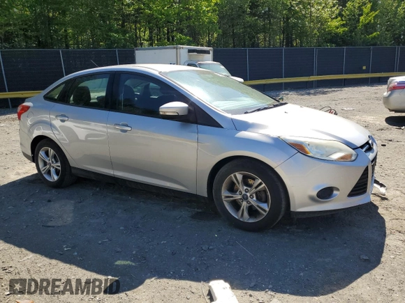 2013 Ford Focus SE with VIN 1FADP3F27DL207986, listed as a Copart auction lot 54608055 with 128,081 mi miles and Salvage title. Bid and sale history available at DreamBid. Image 4.
