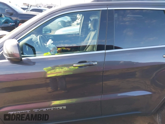 2021 Jeep Grand Cherokee Laredo X with VIN 1C4RJEAG3MC738070, listed as a IAAI auction lot 41308014 with 87,193 mi miles and . Bid and sale history available at DreamBid. Image 14.