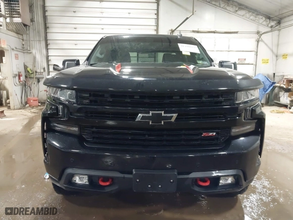 2019 Chevrolet Silverado 1500 LT Trail Boss with VIN 1GCPYFED0KZ399710, listed as a IAAI auction lot 41490011 with 64,716 mi miles. Bid and sale history available at carsss.com. Image 12.