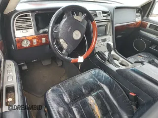 2003 Lincoln Navigator Luxury z VIN 5LMFU28R13LJ02125, wystawiony jako Copart lot #50629795 z przebiegiem 373 692 mil mil oraz Szkoda całkowita • Salvage title. Historia ofert i sprzedaży dostępna na DreamBid. Obrazek 8.