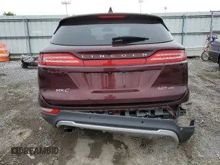 2017 Lincoln MKC Select with VIN 5LMCJ2D91HUL31729, listed as a Copart auction lot 58563085 with 88,228 mi miles and Salvage title. Bid and sale history available at DreamBid. Image 6.