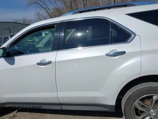 2016 Chevrolet Equinox LTZ with VIN 2GNFLGEK5G6192772, listed as a IAAI auction lot 41797023 with 97,882 mi miles. Bid and sale history available at carsss.com. Image 14.