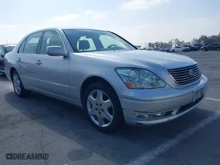 2005 Lexus LS 430 with VIN JTHBN36F650178024, listed as a IAAI auction lot 42102809 with 256,233 mi miles. Bid and sale history available at carsss.com. Image 1.