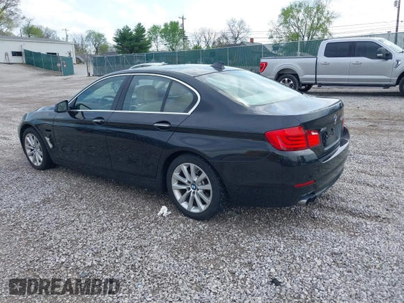 2013 BMW 5 Series 528i xDrive with VIN WBAXH5C50DD108058, listed as a IAAI auction lot 41874340 with 146,054 mi miles. Bid and sale history available at carsss.com. Image 3.