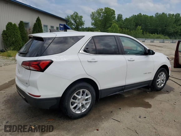 2022 Chevrolet Equinox LT z VIN 3GNAXKEV4NL158603, wystawiony jako Copart lot #60041425 z przebiegiem 17 974 mil mil oraz Szkoda całkowita • Salvage title. Historia ofert i sprzedaży dostępna na DreamBid. Obrazek 3.