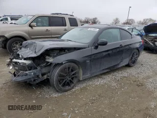 2013 BMW 3 Series 328i z VIN WBAKE5C58DJ106949, wystawiony jako Copart lot #85916804 z przebiegiem 115 016 mil mil oraz Szkoda całkowita • Salvage title. Historia ofert i sprzedaży dostępna na DreamBid. Obrazek 1.