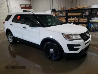 2016 Ford Utility Police Interceptor with VIN 1FM5K8AR4GGD16977, listed as a Copart auction lot 82148033 with 0 mi miles and Clean Title. Bid and sale history available at carsss.com. Image 4.