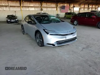 2024 Toyota Prius LE with VIN JTDACAAU4R3044307, listed as a Copart auction lot 50027535 with 2,215 mi miles and Salvage Title. Bid and sale history available at carsss.com. Image 10.