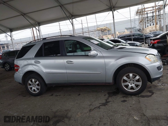 2006 Mercedes-Benz M 350 with VIN 4JGBB86EX6A023420, listed as a IAAI auction lot 41897864 with 175,475 mi miles and . Bid and sale history available at DreamBid. Image 14.