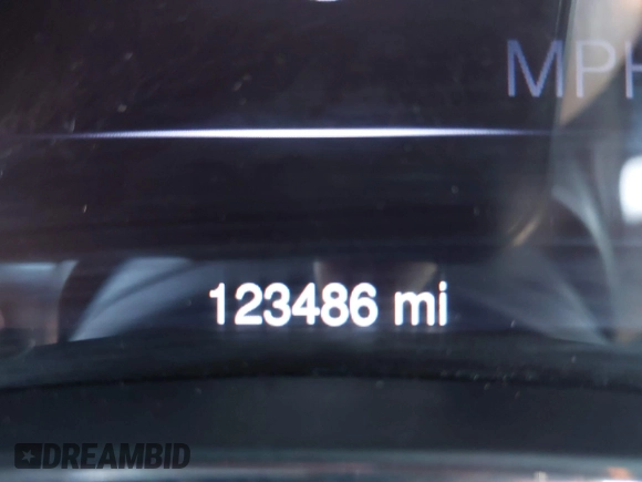 2015 Jeep Grand Cherokee Limited with VIN 1C4RJEBGXFC841522, listed as a IAAI auction lot 41829611 with 123,486 mi miles. Bid and sale history available at carsss.com. Image 16.