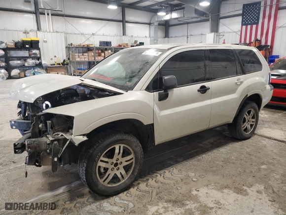 2005 Mitsubishi Endeavor XLS with VIN 4A4MN31S95E021808, listed as a Copart auction lot 41873135 with 280,901 mi miles and Salvage Title. Bid and sale history available at carsss.com. Image 1.