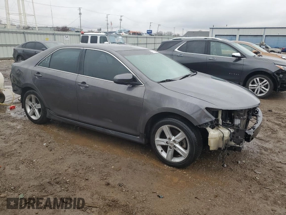 2014 Toyota Camry L with VIN 4T1BF1FK1EU322437, listed as a Copart auction lot 47747555 with 227,751 mi miles and Salvage Title. Bid and sale history available at carsss.com. Image 4.