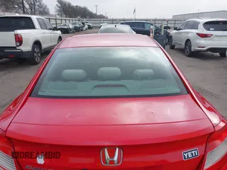 2012 Honda Civic Cpe LX with VIN 2HGFG3B52CH552875, listed as a IAAI auction lot 41752141 with 132,342 mi miles. Bid and sale history available at carsss.com. Image 20.