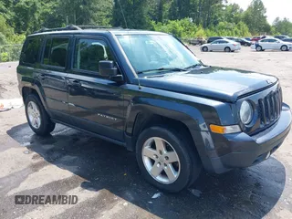 2016 Jeep Patriot Sport with VIN 1C4NJRBB1GD508678, listed as a IAAI auction lot 42597932 with 204,806 mi miles and . Bid and sale history available at DreamBid. Image 1.