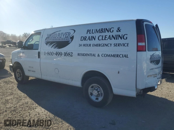 2016 GMC Savana Cargo z VIN 1GTW7AFFXG1272745, wystawiony jako Copart lot #43841475 z przebiegiem 248 561 mil mil oraz Szkoda całkowita • Salvage title. Historia ofert i sprzedaży dostępna na DreamBid. Obrazek 2.