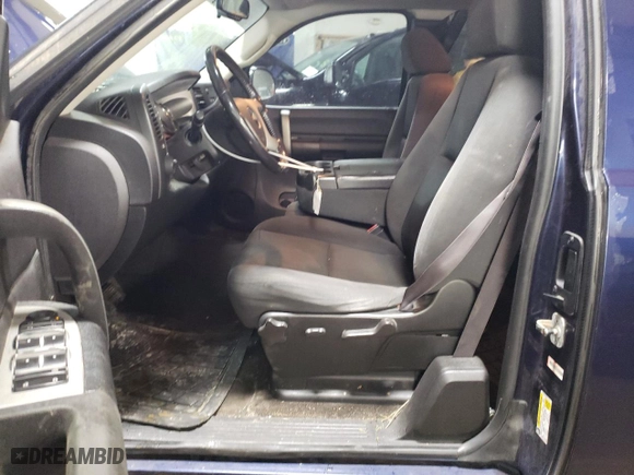 2009 Chevrolet Silverado 1500 LT with VIN 2GCEK290291114954, listed as a Copart auction lot 47009465 with 180,186 mi miles and Salvage Title. Bid and sale history available at carsss.com. Image 7.
