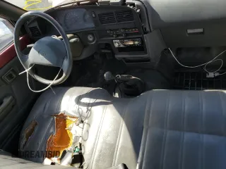 1994 Toyota Pickup z VIN 4TARN81A9RZ295991, wystawiony jako Copart lot #61328695 z przebiegiem 262 978 mil mil oraz Czysty tytuł • Clean title. Historia ofert i sprzedaży dostępna na DreamBid. Obrazek 8.